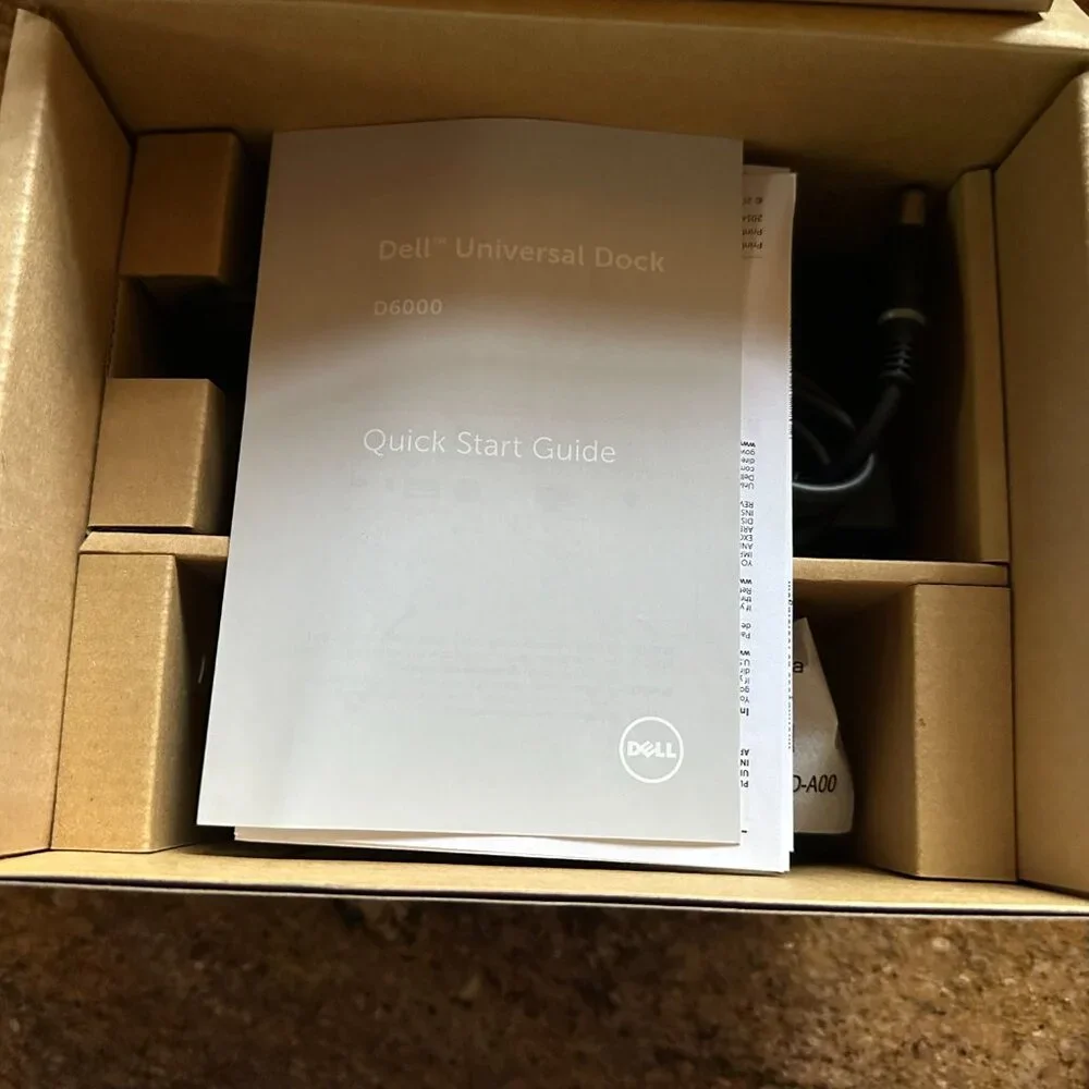 Dell 6000 Universal Docking Station and Adapter Charger NWT NIB